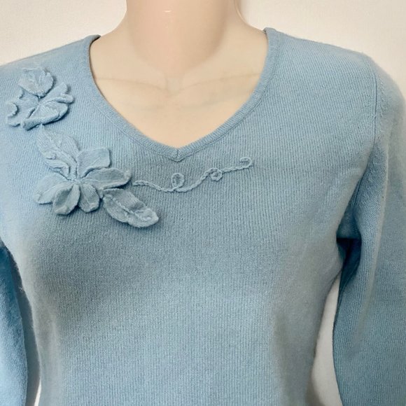 Classiques Entier 💯 Cashmere Flowers 3/4 Sleeve Sweater Top PXS - Picture 2 of 5